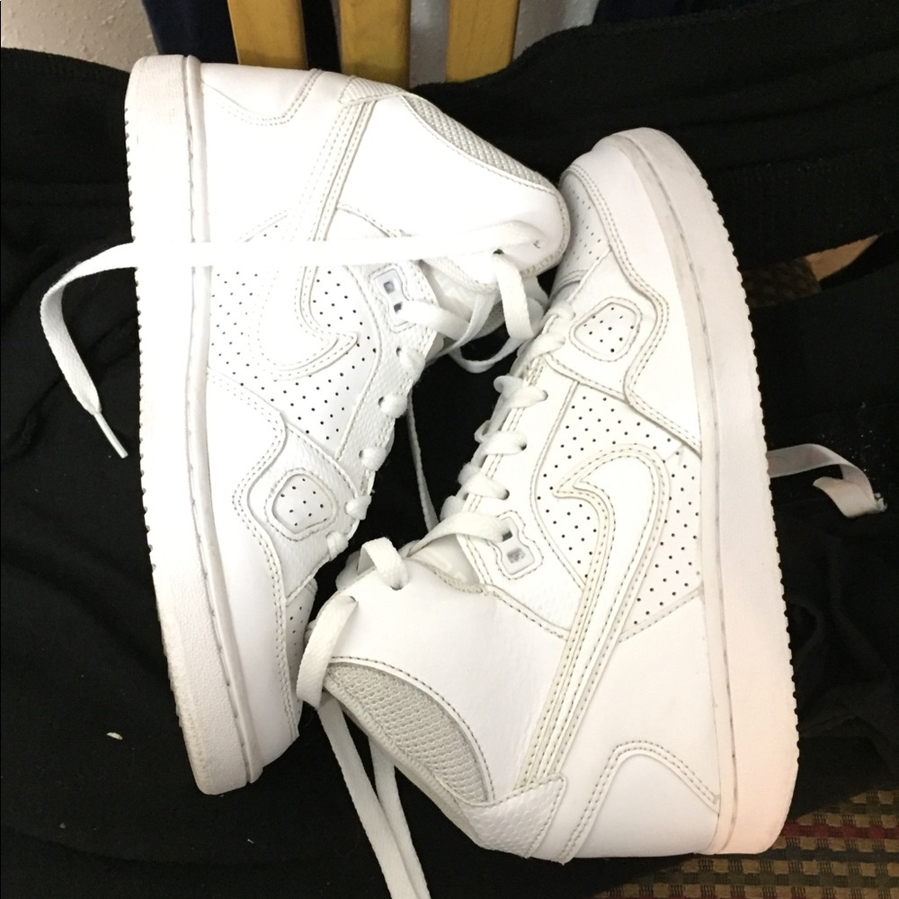 Nike shoes
